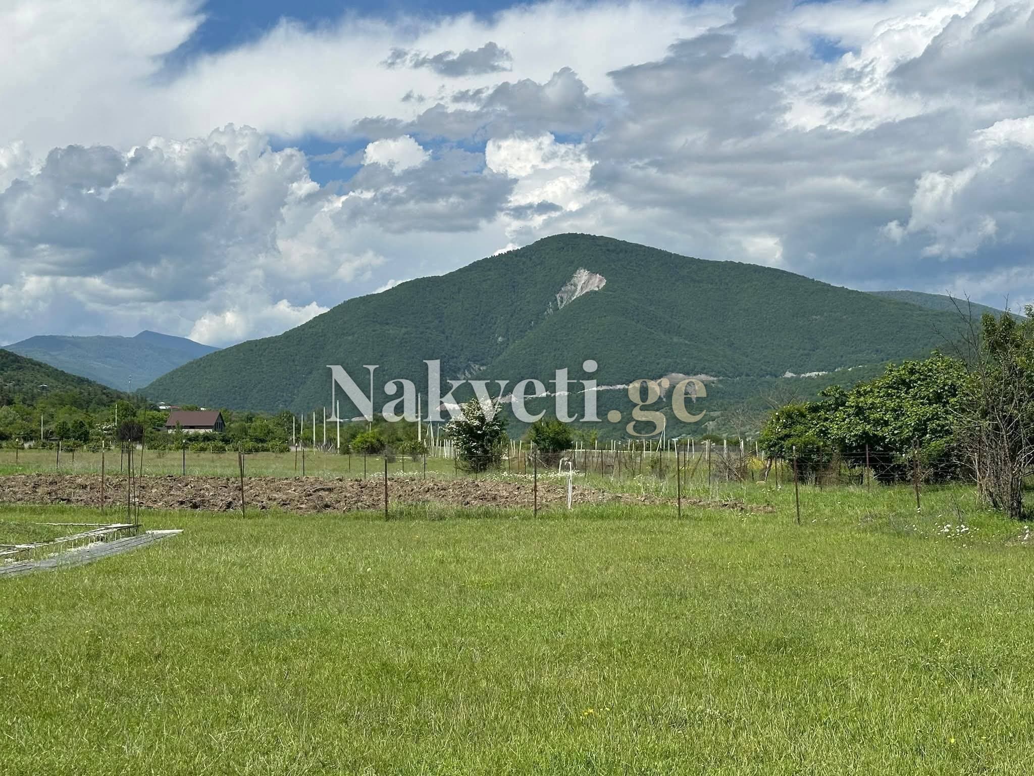მშენებლობის უფლებით